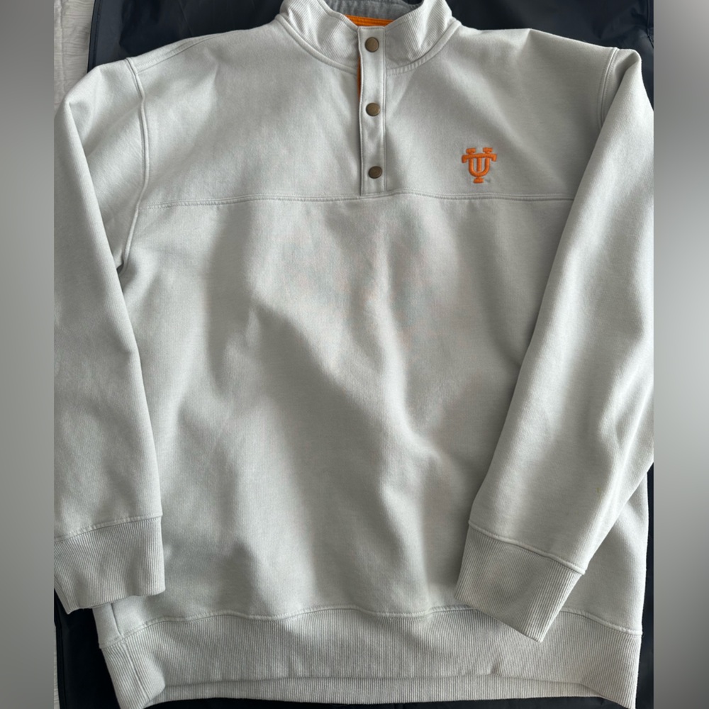UT Tennessee Men's Cream Sweater with Orange Emblem